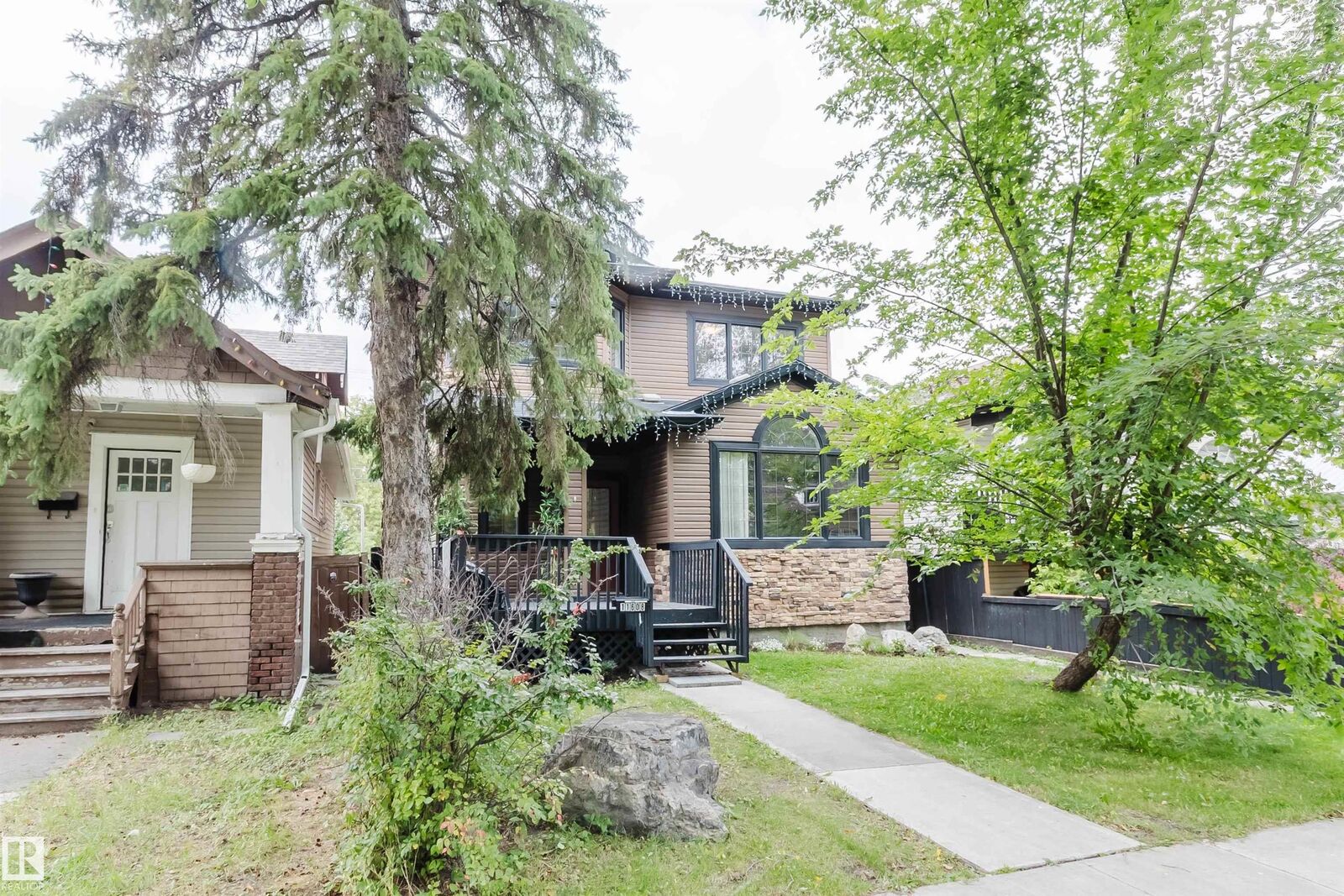 Property Photo:  11608 96 Street NW  AB T5G 1T9 