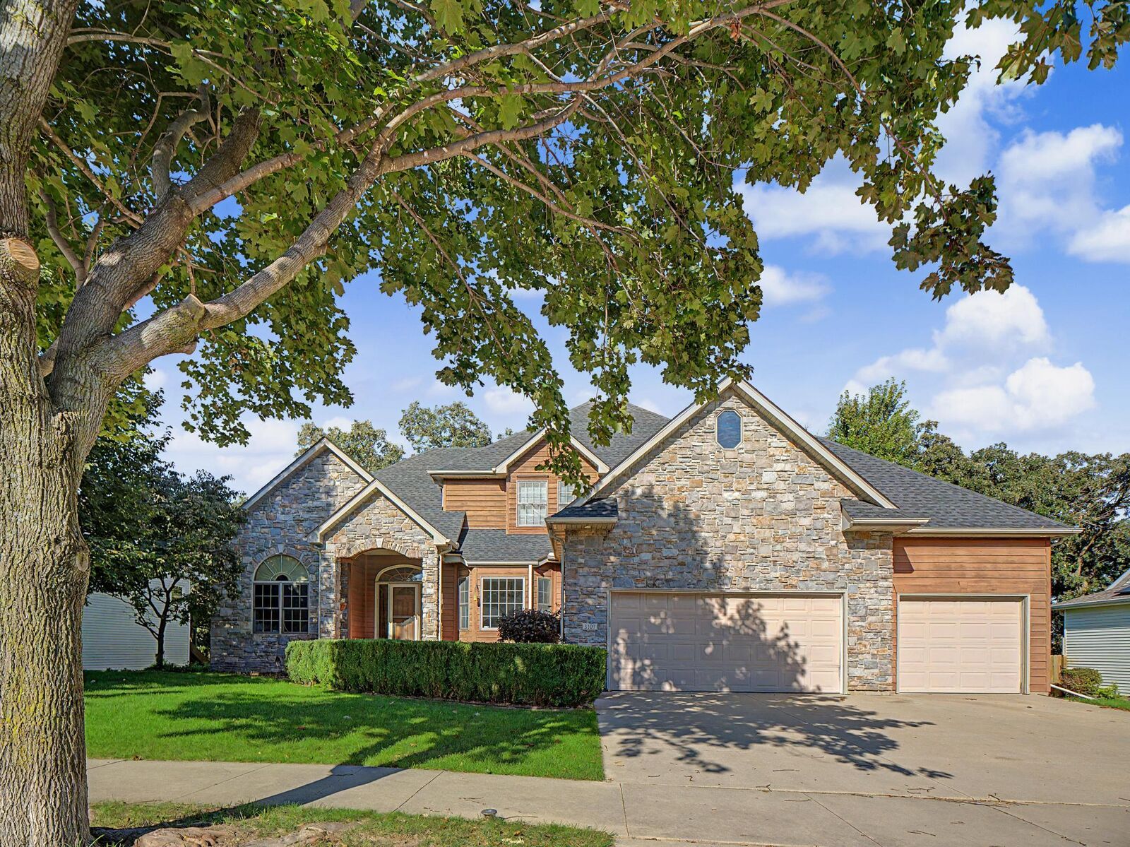Property Photo:  3107 Darcy Drive NE  MN 55906 