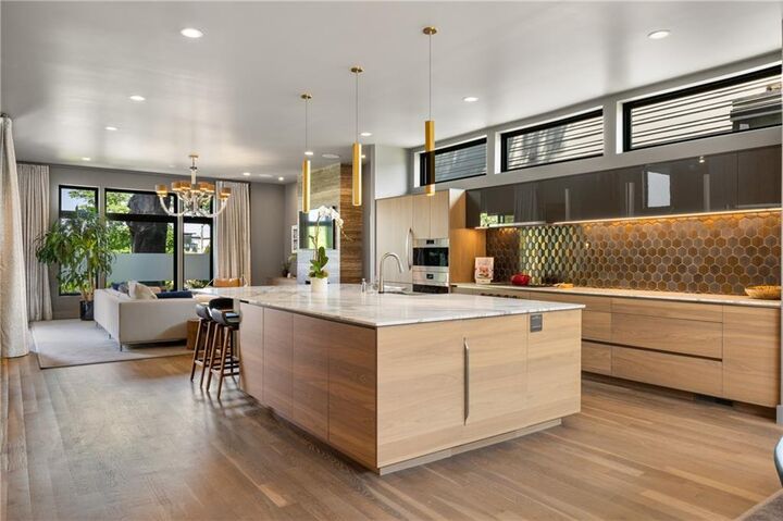 Property Photo:  640 East Avenue  GA 30312 
