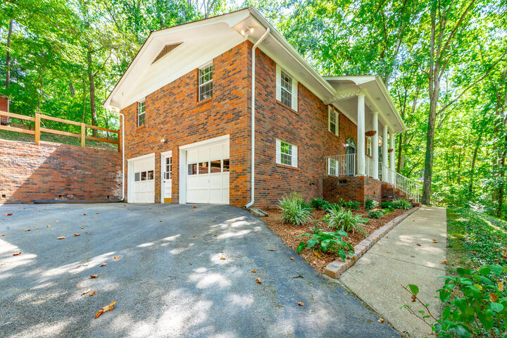 Property Photo:  430 Bluebird Circle  TN 37412 