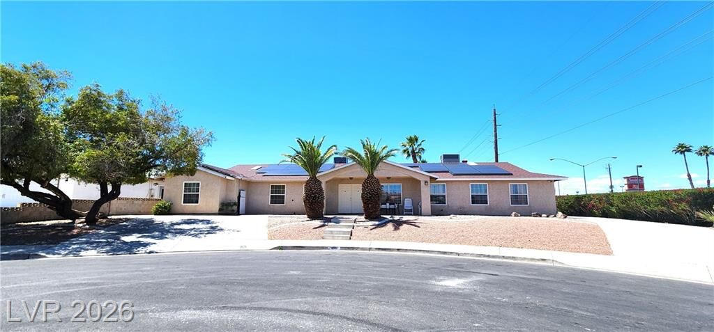 Property Photo:  4119 Meadowglen Circle  NV 89121 