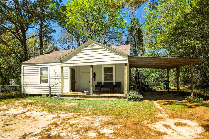 Property Photo:  420 Old Richton Rd.  MS 39465 