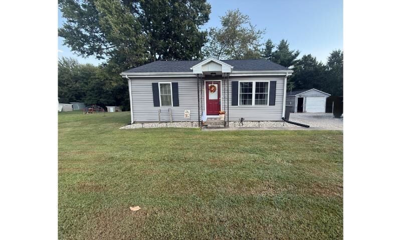 Property Photo: 3816 Hwy 416 W KY 42420