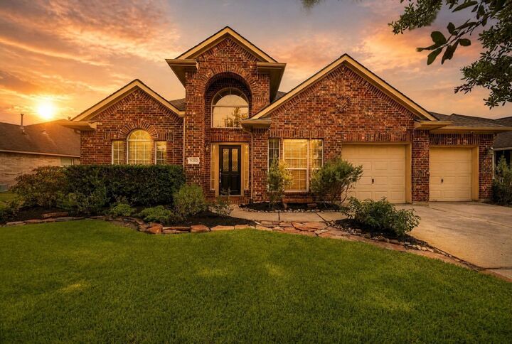Property Photo: 9202 Fernwillow Drive TX 77379