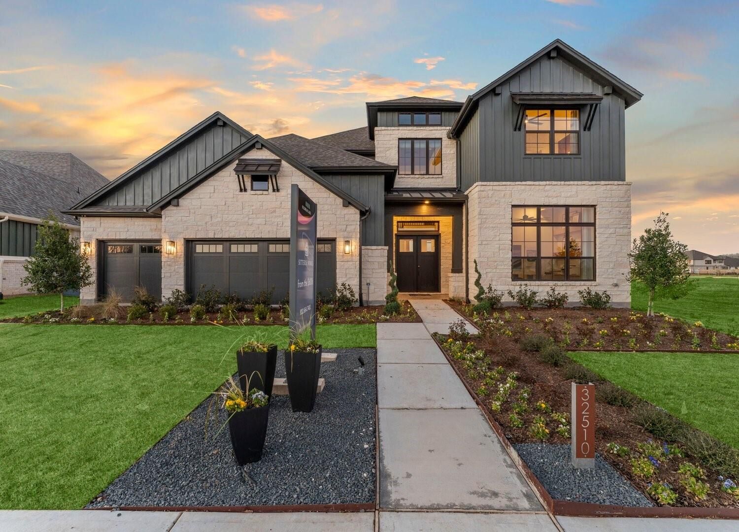 Property Photo:  7815 River Bluet Place  TX 77441 