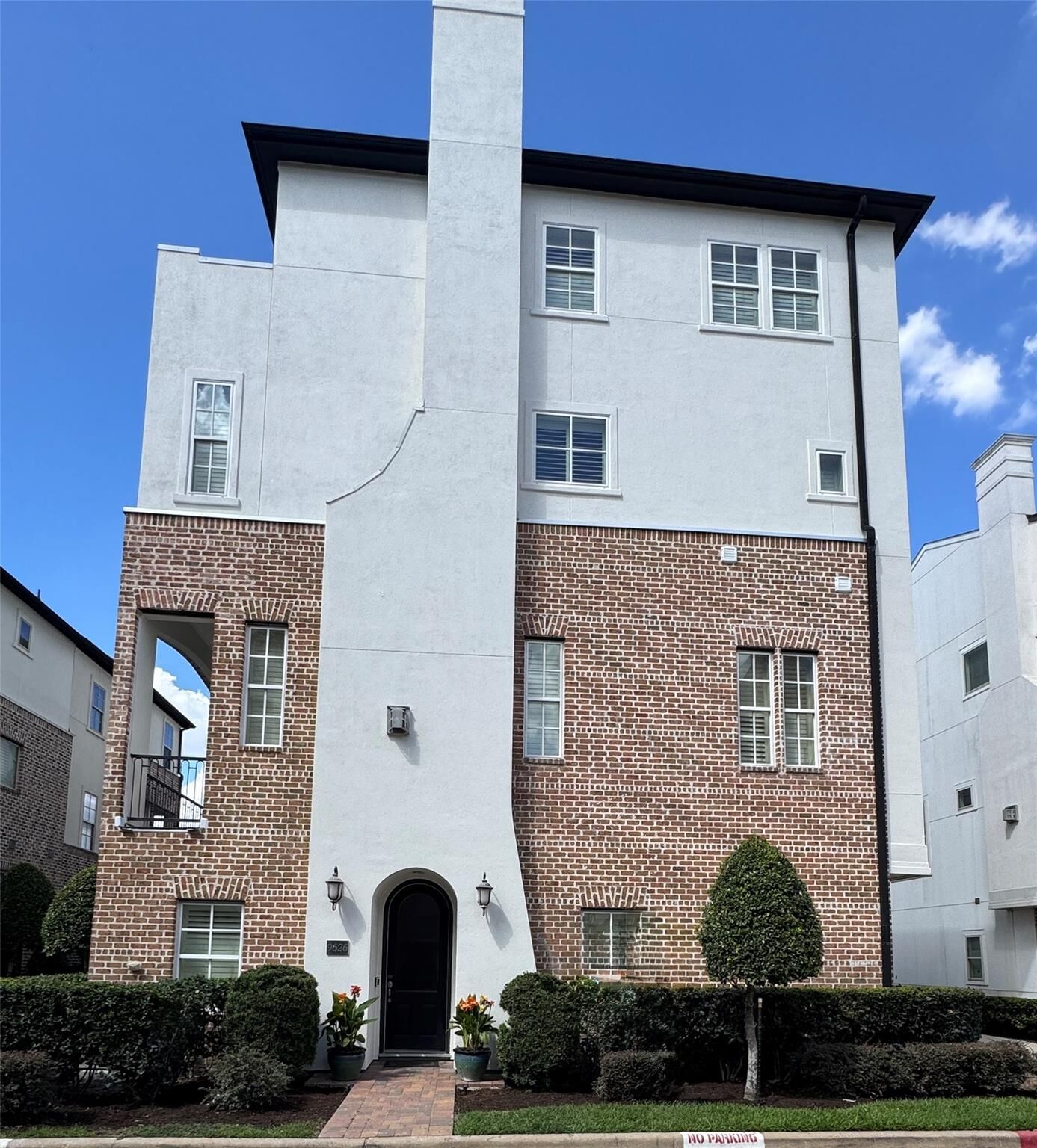 Property Photo:  9626 Fannin Station W  TX 77045 