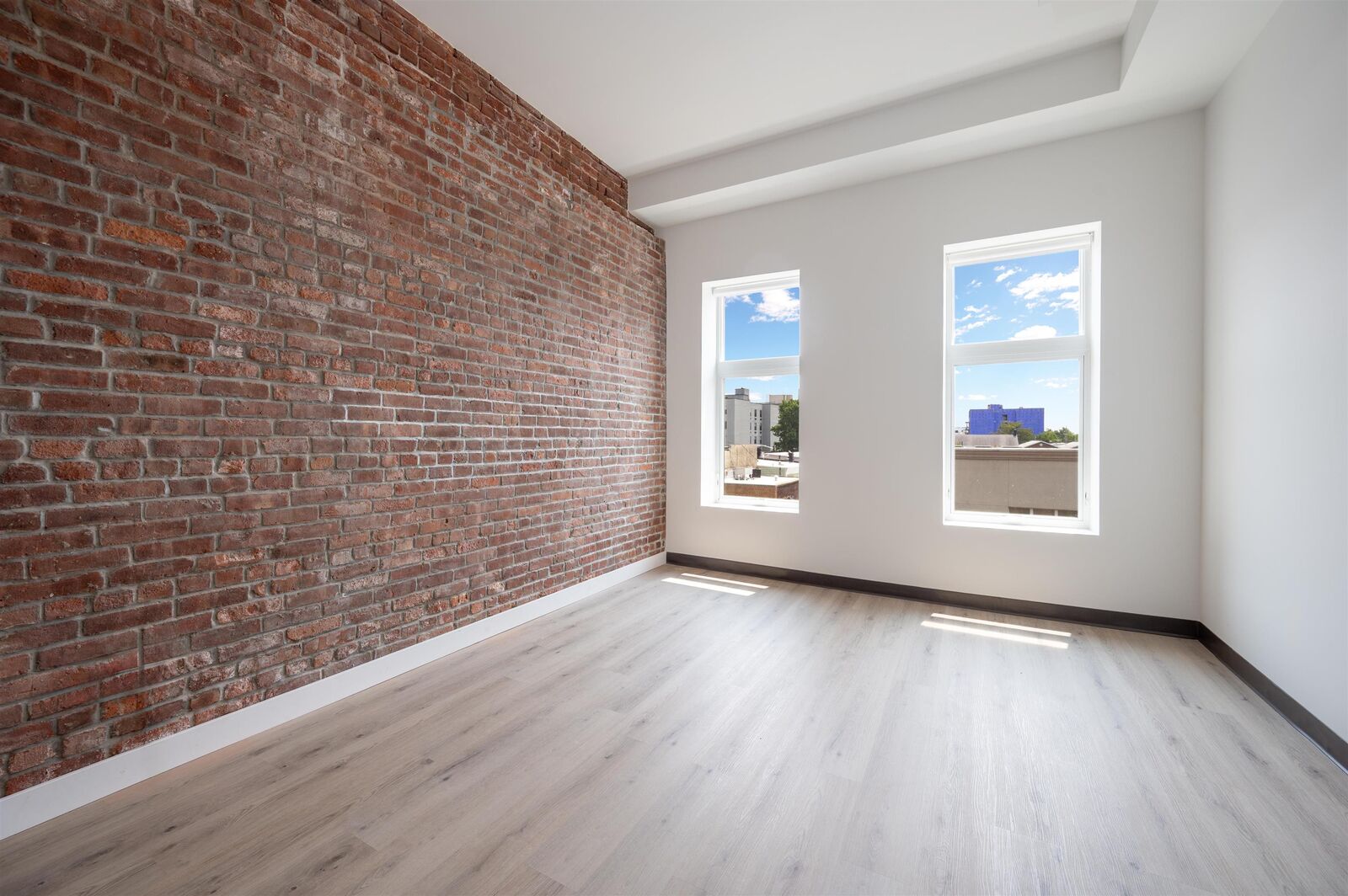 Property Photo:  857 Bergen Ave 302  NJ 07306 