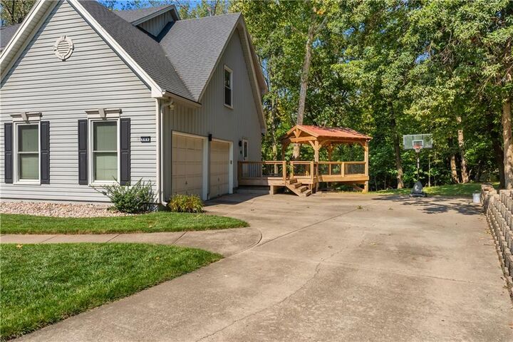 Property Photo:  504 NW 47th Street  MO 64116 