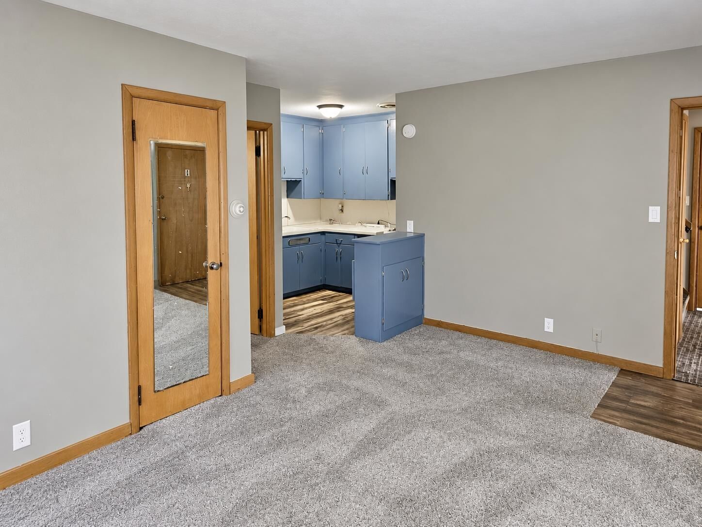 Property Photo:  1517 Central Avenue  IA 51334 