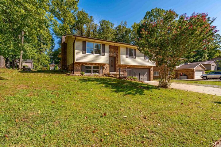 Property Photo:  1207 Westwood Hills Drive  IN 47720 