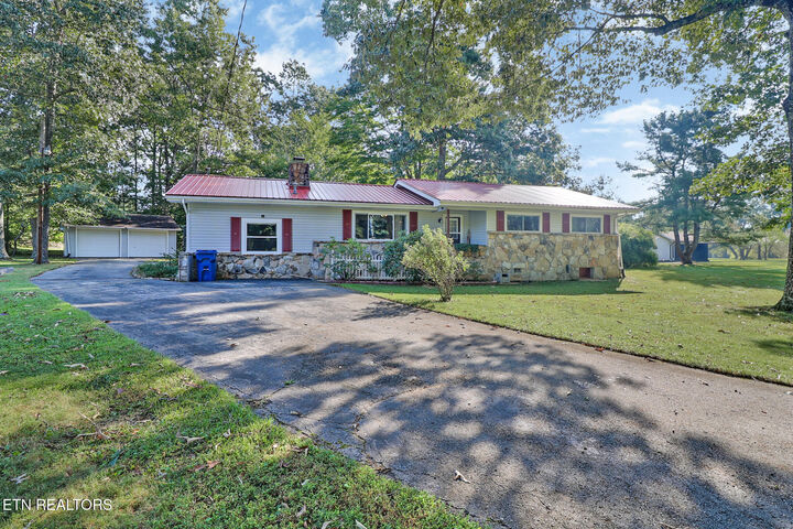 Property Photo:  681 Highland Drive  TN 38572 