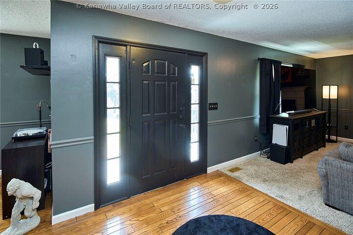 Property Photo:  5217 Dellway Drive  WV 25313 