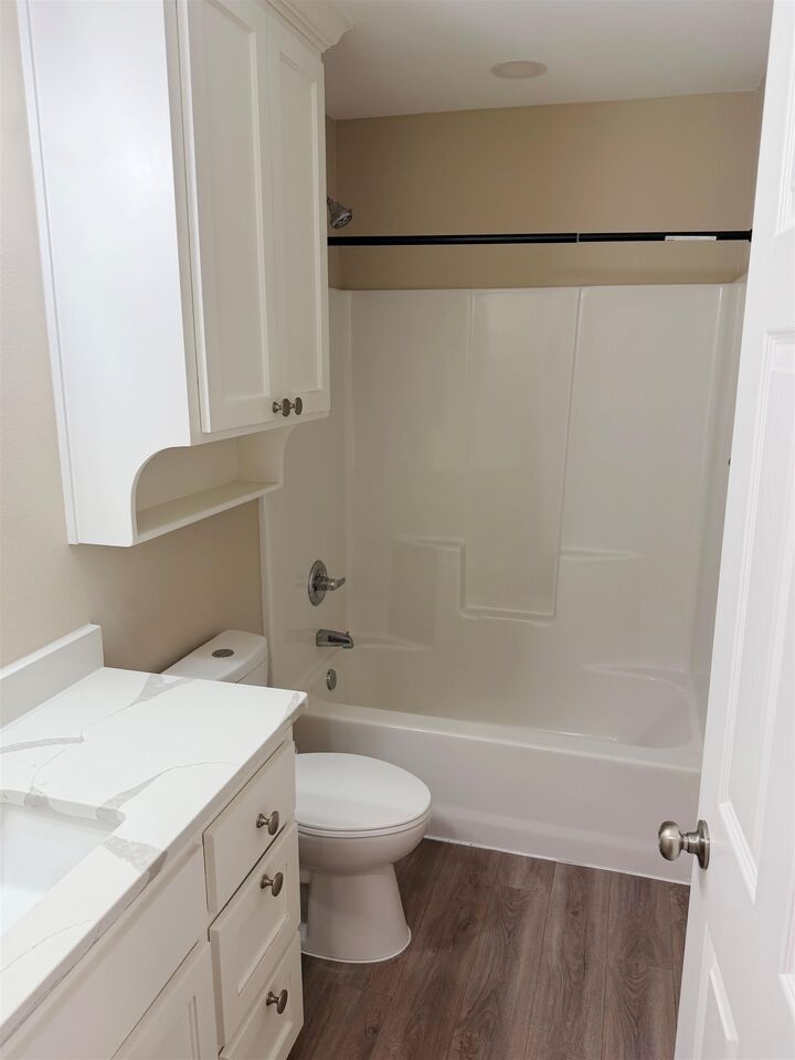Property Photo: 1210 Ridgelea Ave TX 75602