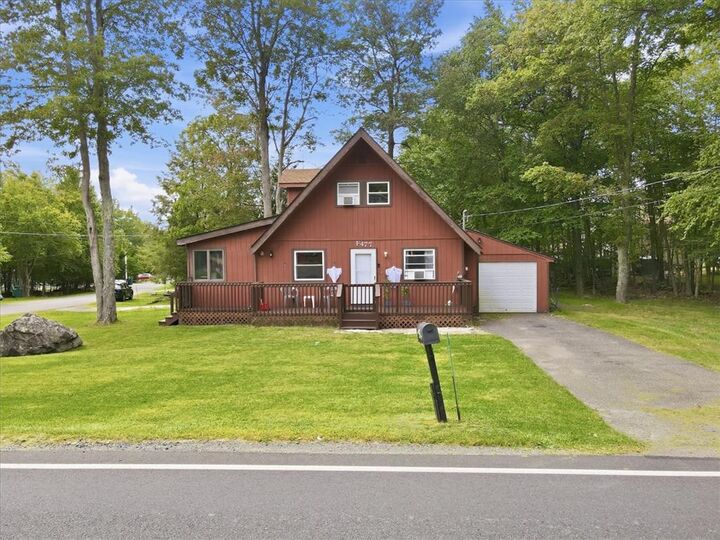 Property Photo: 593 Country Place Drive PA 18466