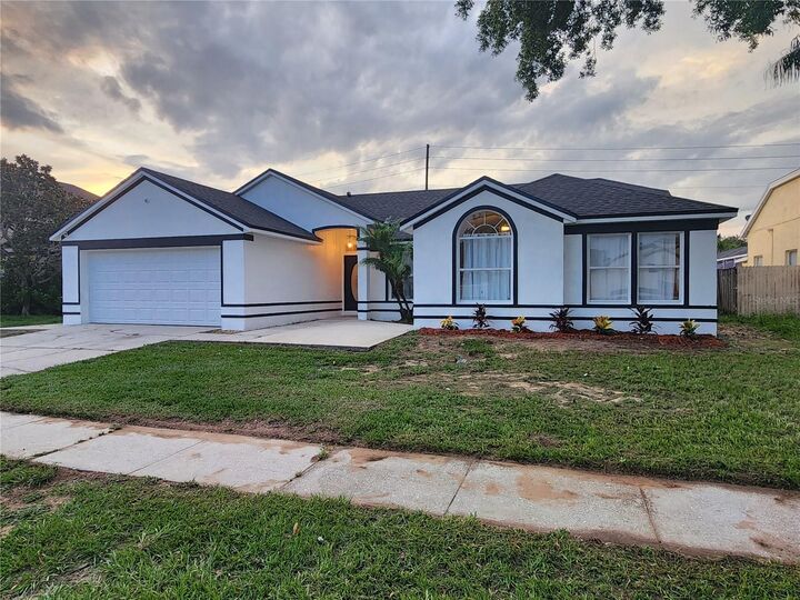 Property Photo:  2883 Picadilly Circle  FL 34747 