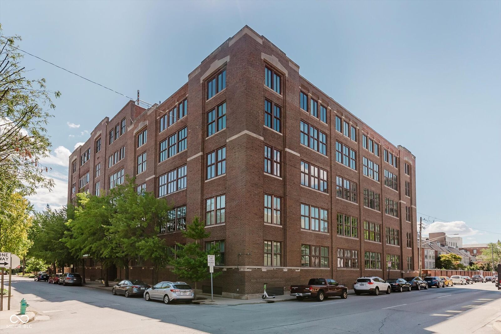 Property Photo: 430 N Park Avenue 309 IN 46202