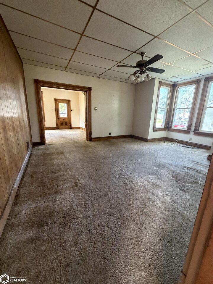 Property Photo:  1205 Plank Street  IA 52601 