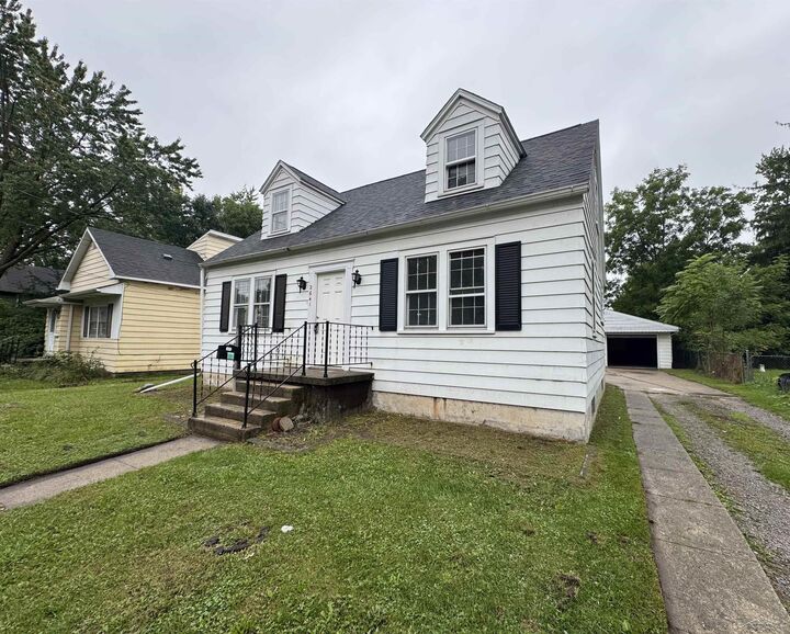 Property Photo:  2641 Eddy Street  MI 48602 