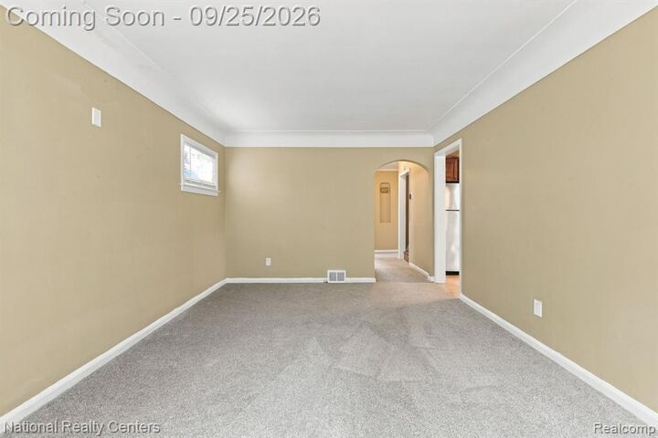 Property Photo:  13957 Berwyn  MI 48239 2904 