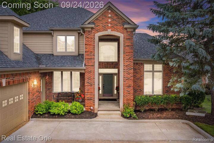 Property Photo: 29370 Kennedy Court MI 48331 2385