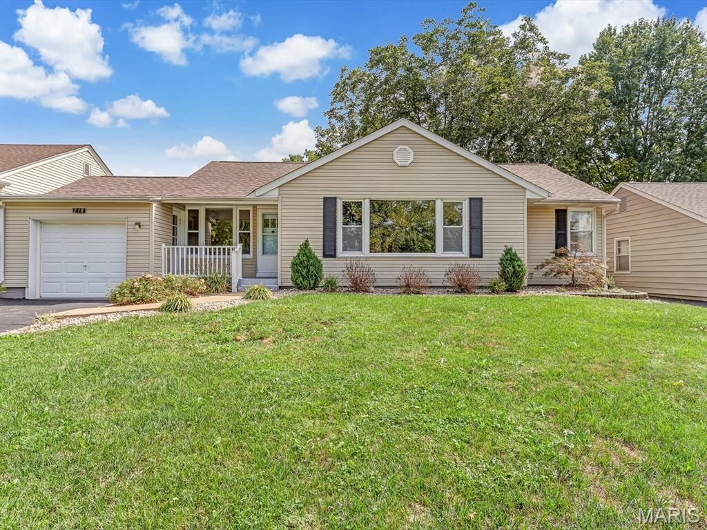 Property Photo:  218 W Liberty Street  IL 62236 