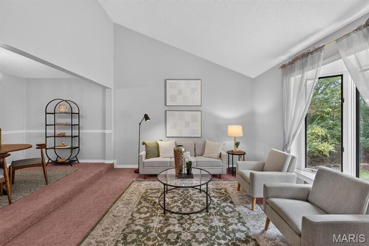 Property Photo:  226 Walden Court  MO 63025 
