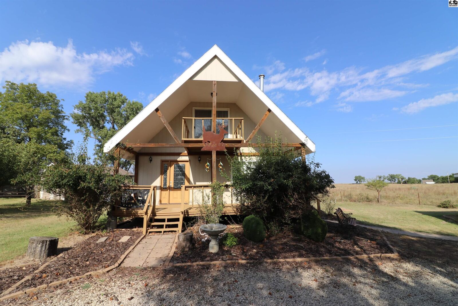 Property Photo:  15 Utley Blvd  KS 67464 