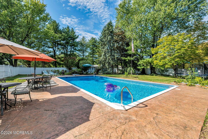 Property Photo:  122 Hibernia Way  NJ 07728 