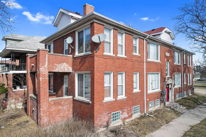 Property Photo: 5032 W Boston Boulevard MI 48204