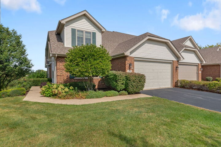 Property Photo:  12198 Oxford Court  IL 60439 