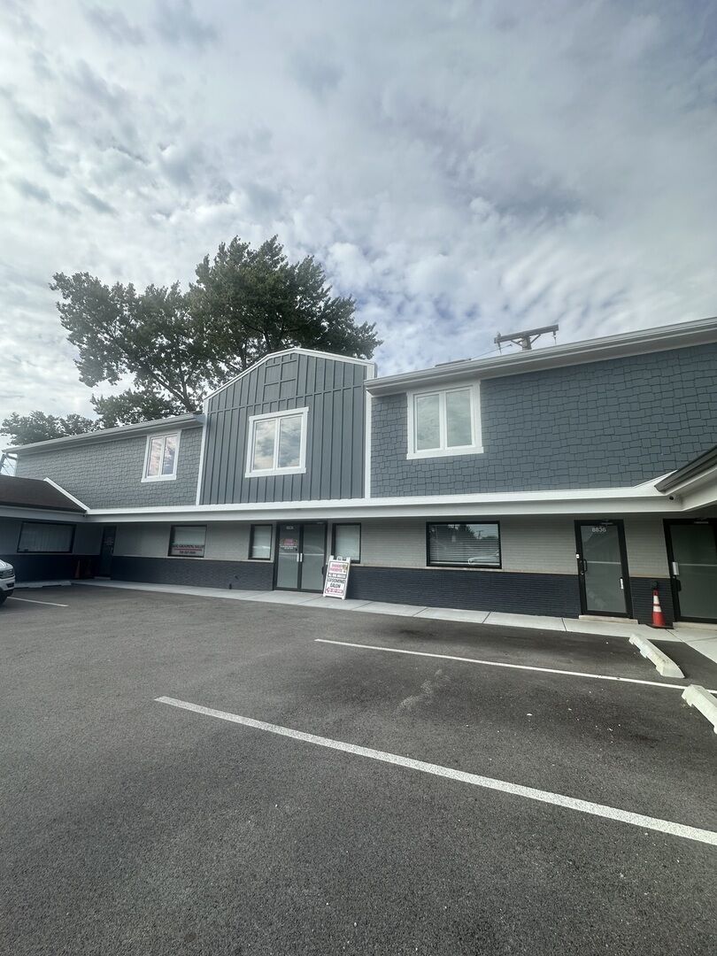 Property Photo: 8836 Ogden Avenue 1 IL 60513