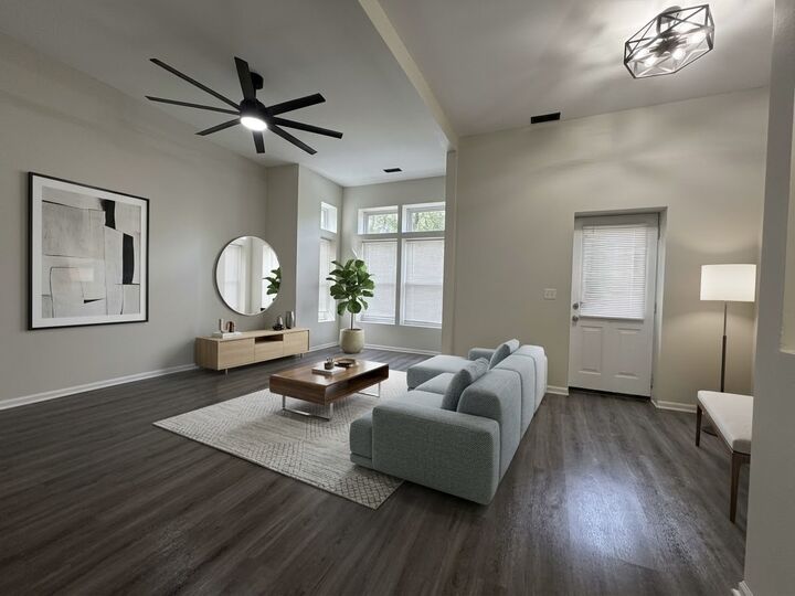 Property Photo:  4849 S Forrestville Avenue 2  IL 60615 