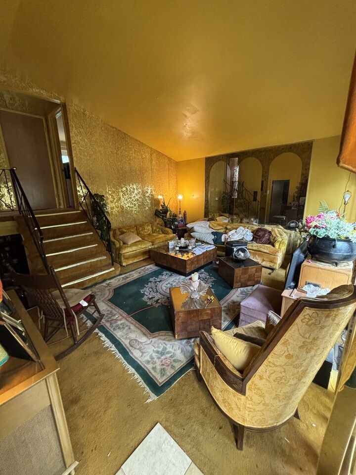 Property Photo: 8354 S Kimbark Avenue IL 60619