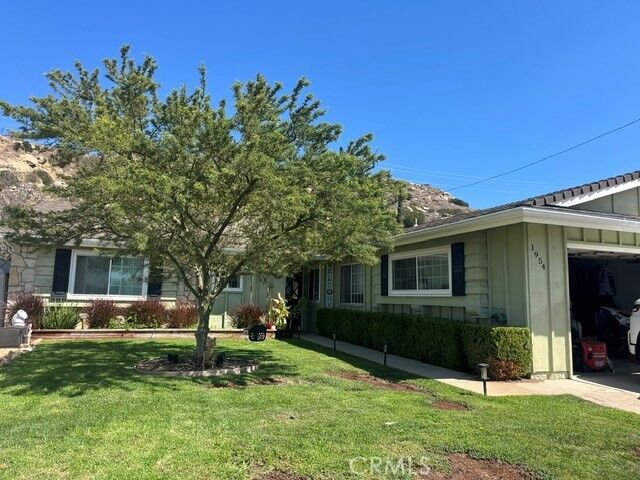 Property Photo:  1954 Ardenwood  CA 93063 