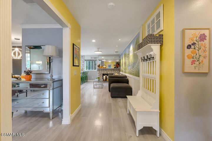 Property Photo:  1306 Nonchalant Drive  CA 93065 
