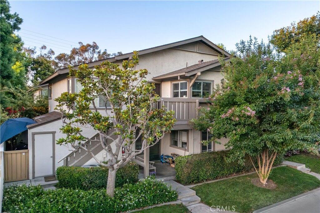 Property Photo:  101 Rockwood 52  CA 92614 