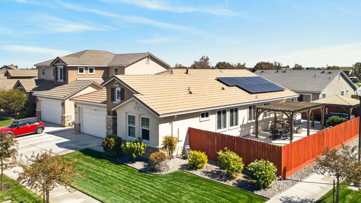Property Photo:  2403 N Rock Creek  CA 93635 