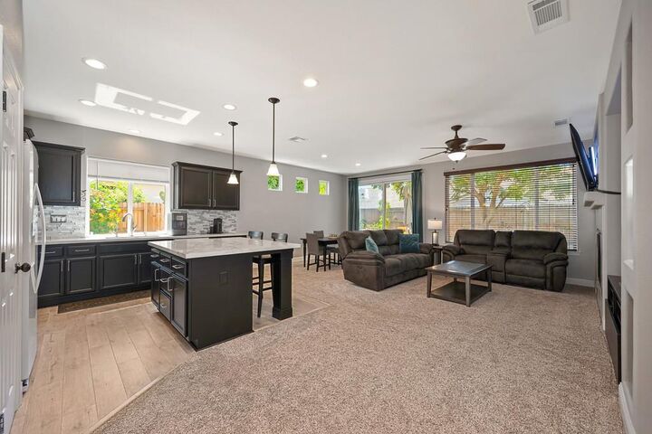 Property Photo: 4243 Choteau Circle CA 95742