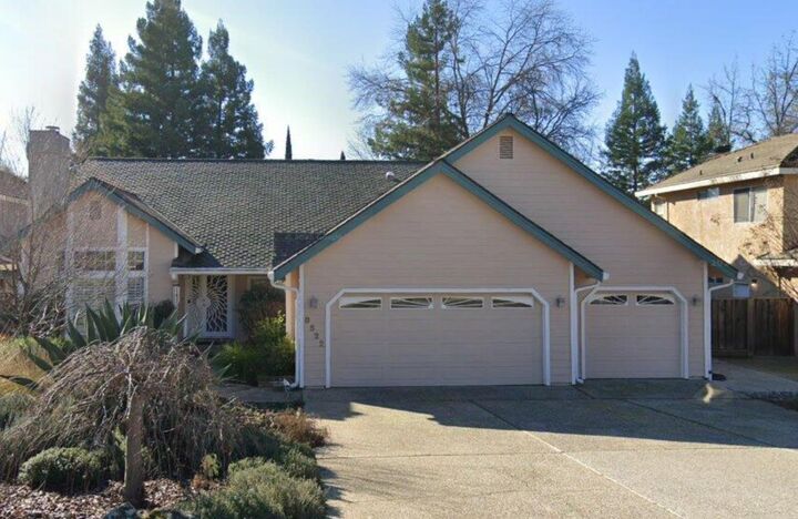 Property Photo: 8522 Kenneth Ridge Court CA 95628