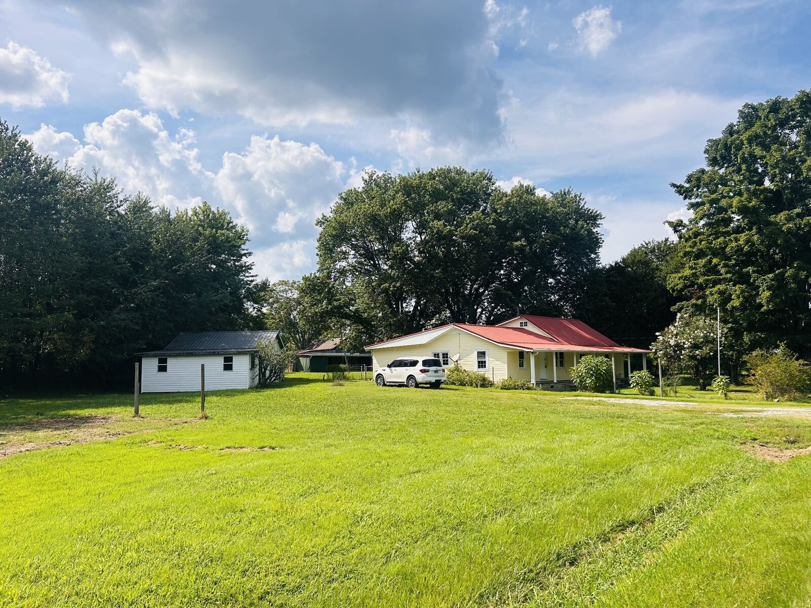Property Photo: 3595 Powers Bridge Rd TN 37355