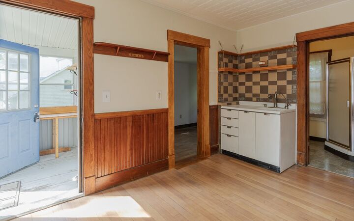 Property Photo: 27 Fowler Street NH 03431