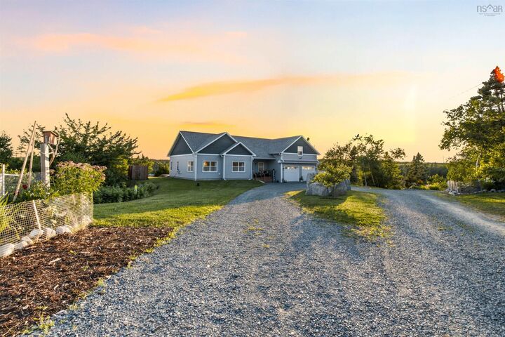 Property Photo:  71 Troutwater Terrace  NS B3V 0E4 