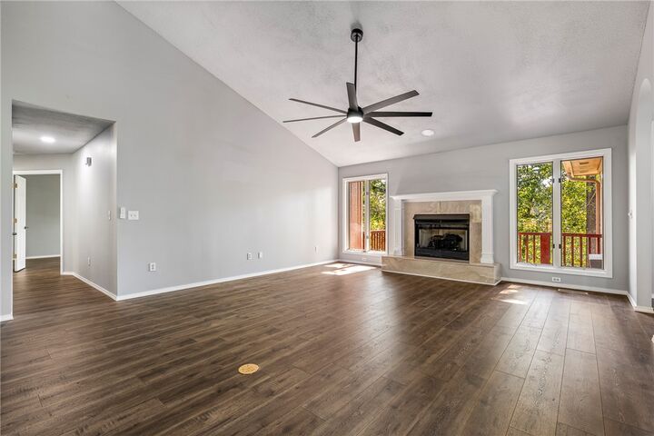 Property Photo:  15 Breton Way  AR 72715 