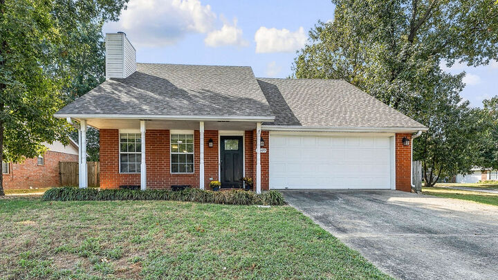 Property Photo: 4489 W Chaparral Lane AR 72704