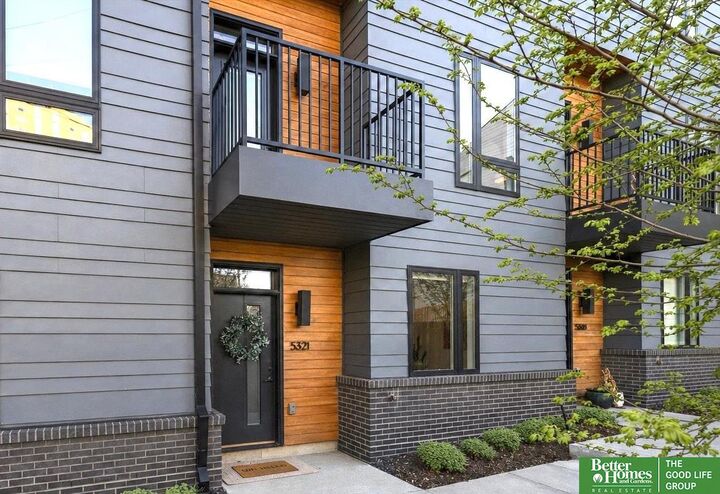 Property Photo:  5325 Elmwood Plaza  NE 68106 