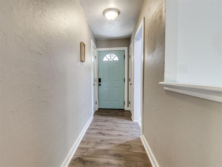 Property Photo: 4908 Lincoln Square OK 73135