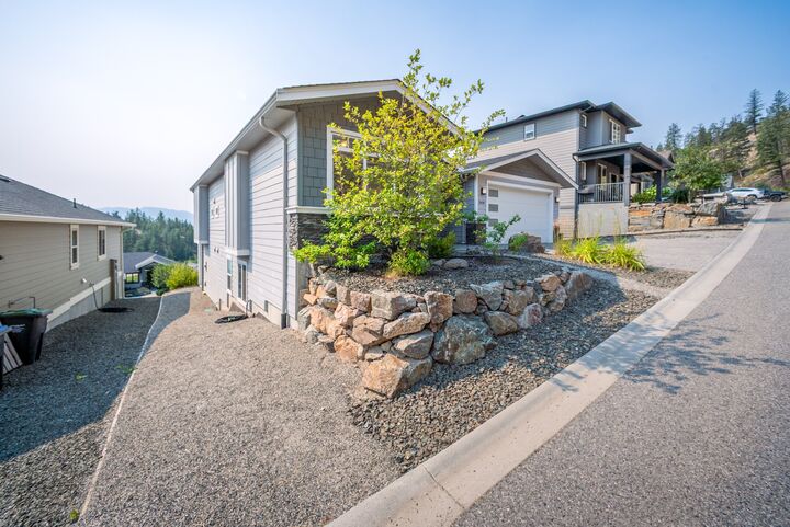 Photo de la propriété: 2420 Tallus Heights Drive BC V4T 3M2