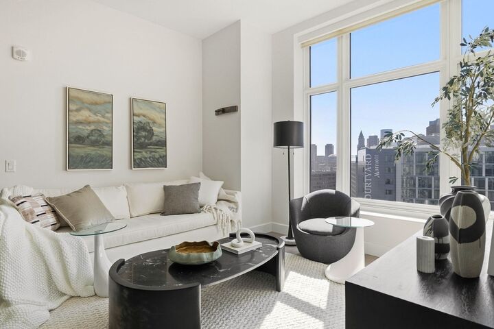 Property Photo:  100 Lovejoy Wharf Ph3c  MA 02114 