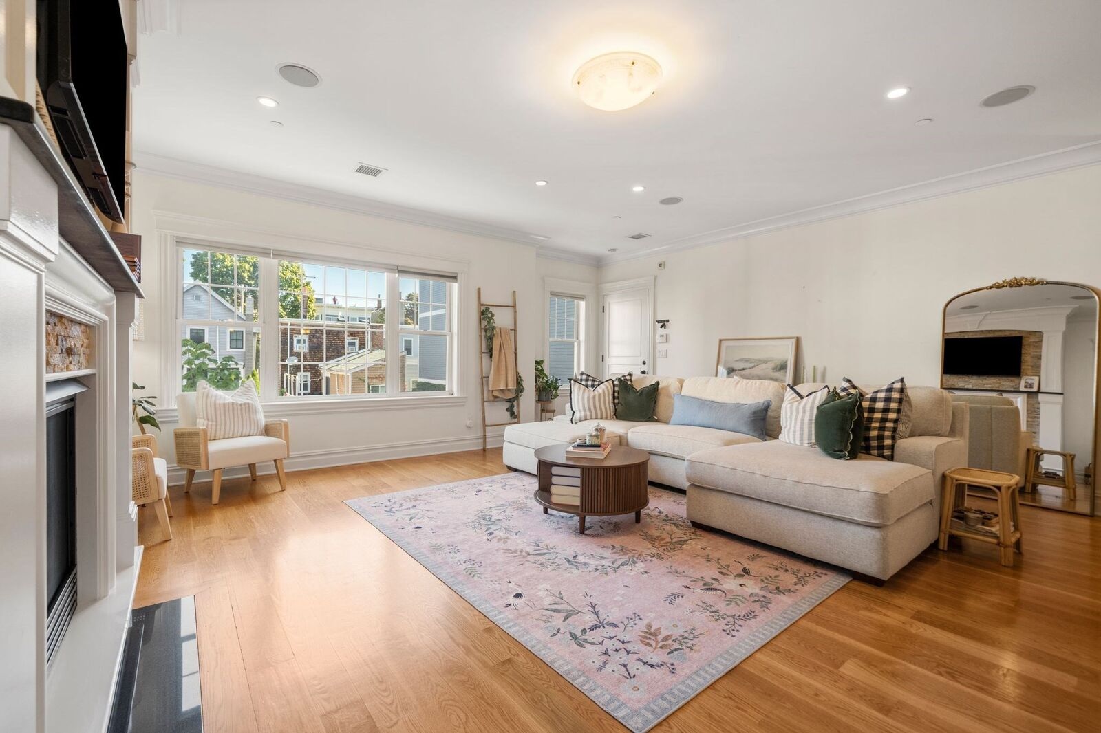 Property Photo:  161 Tudor 1  MA 02127 