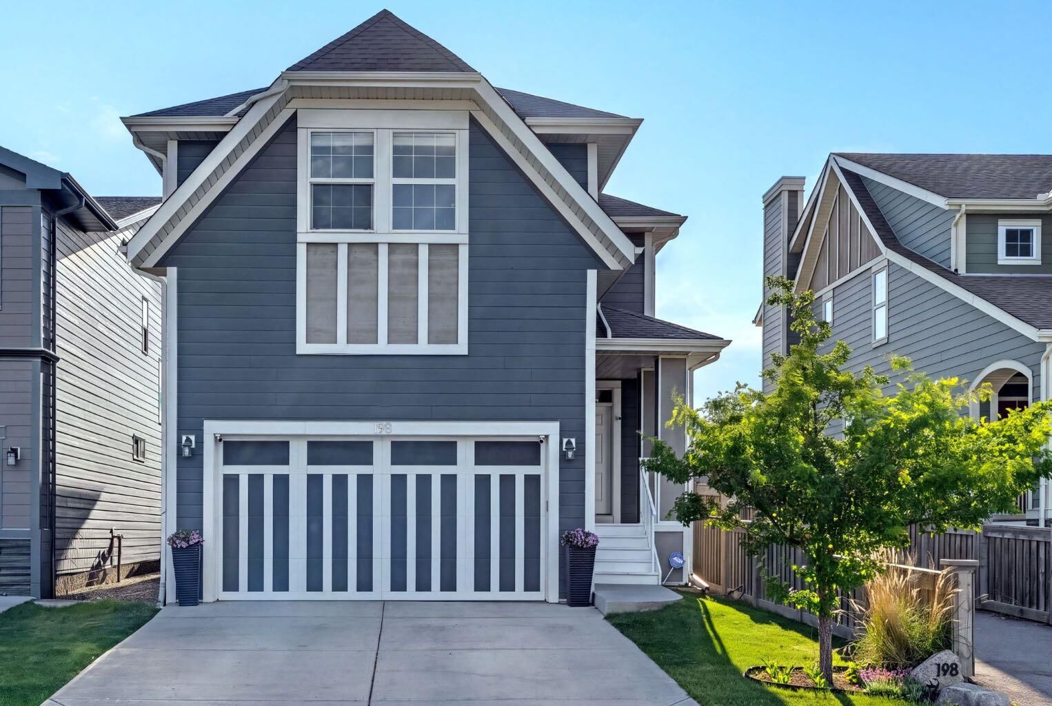Property Photo:  198 Mahogany Passage SE  AB T3M 2J7 